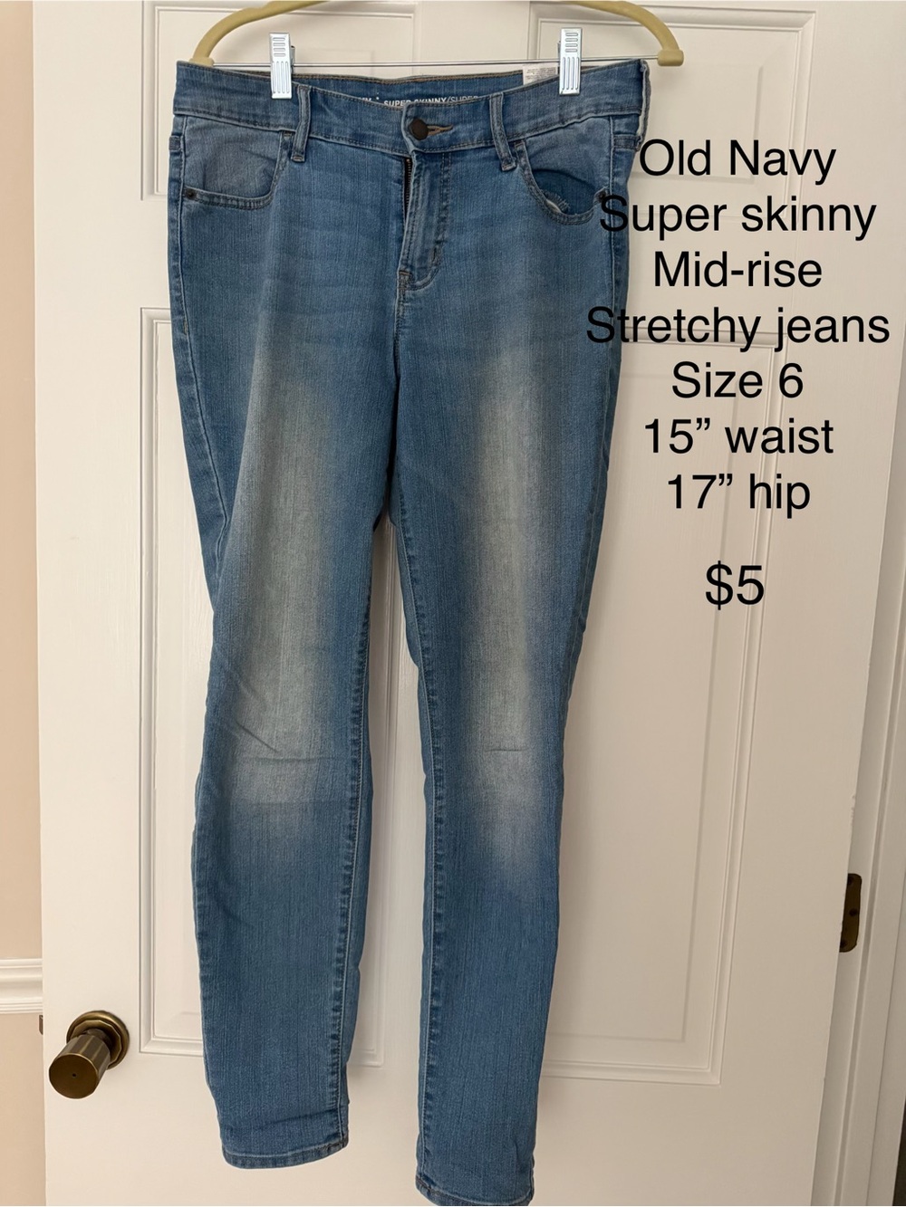 Old Navy Super Skinny Jeans - Light Wash Blue